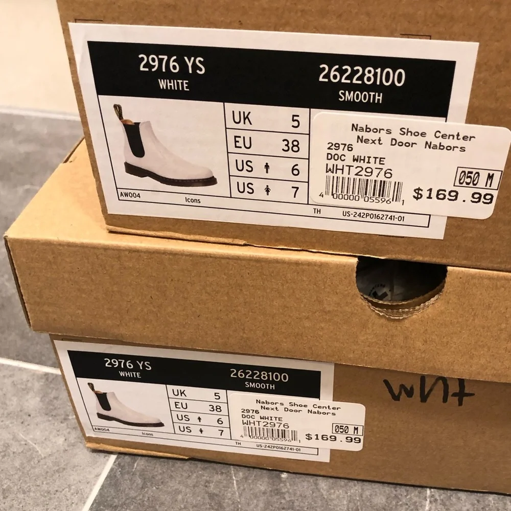 Dr Martens white Chelsea boot smooth 2976 YS ankle boot bootie elastic - Picture 2 of 7